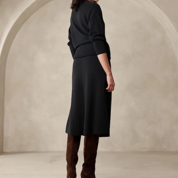 Banana Republic A-Line Midi Sweater Skirt - Picture 3 of 7